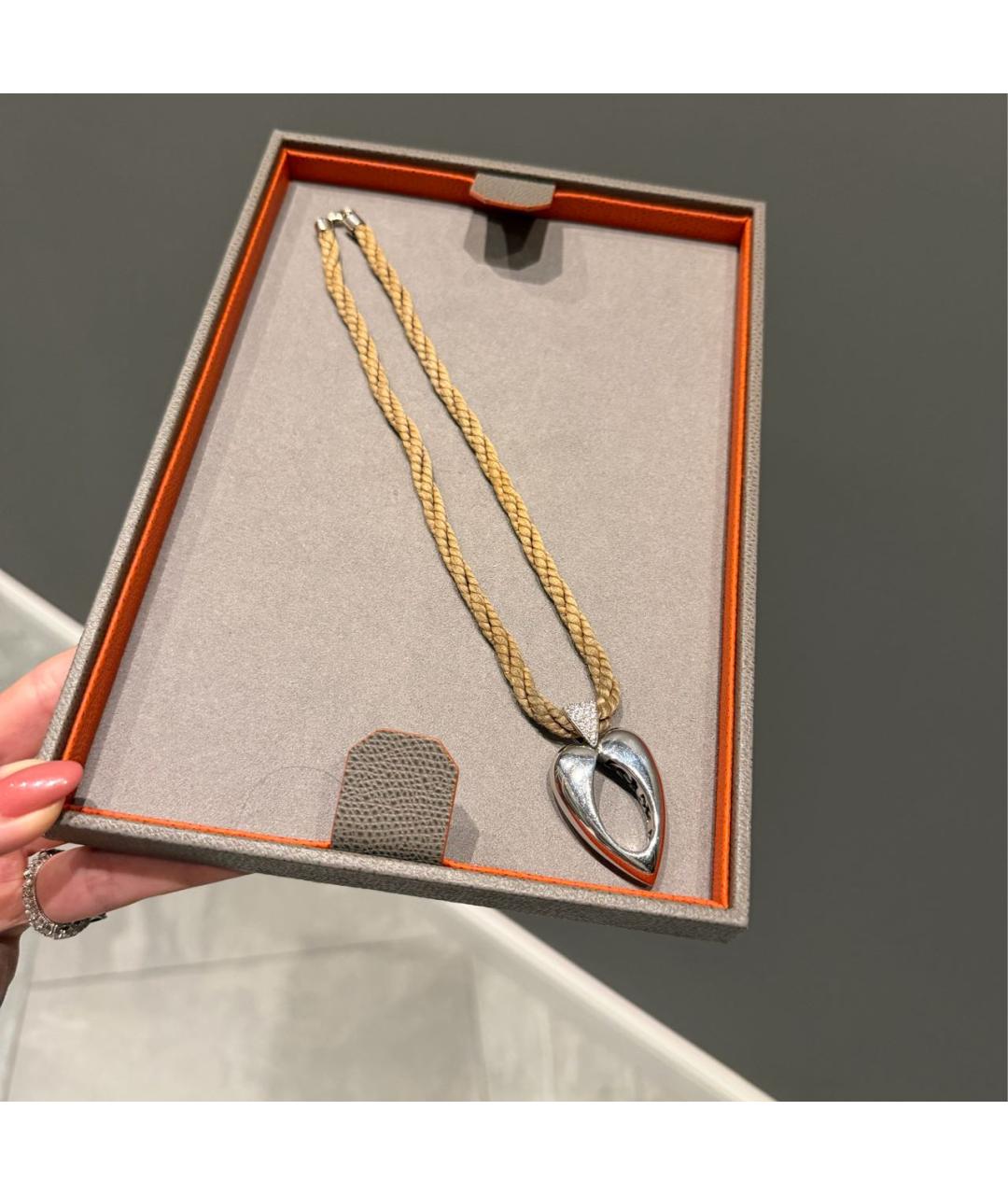 PIAGET Серебряное колье из белого золота, фото 3