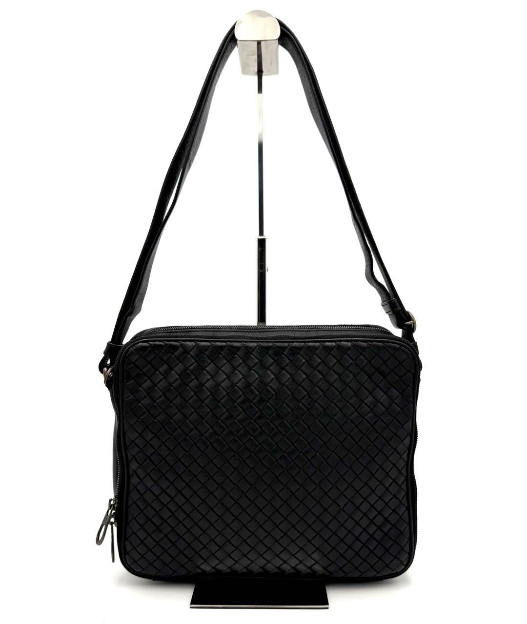 BOTTEGA VENETA Черная кожаная сумка на плечо, фото 4