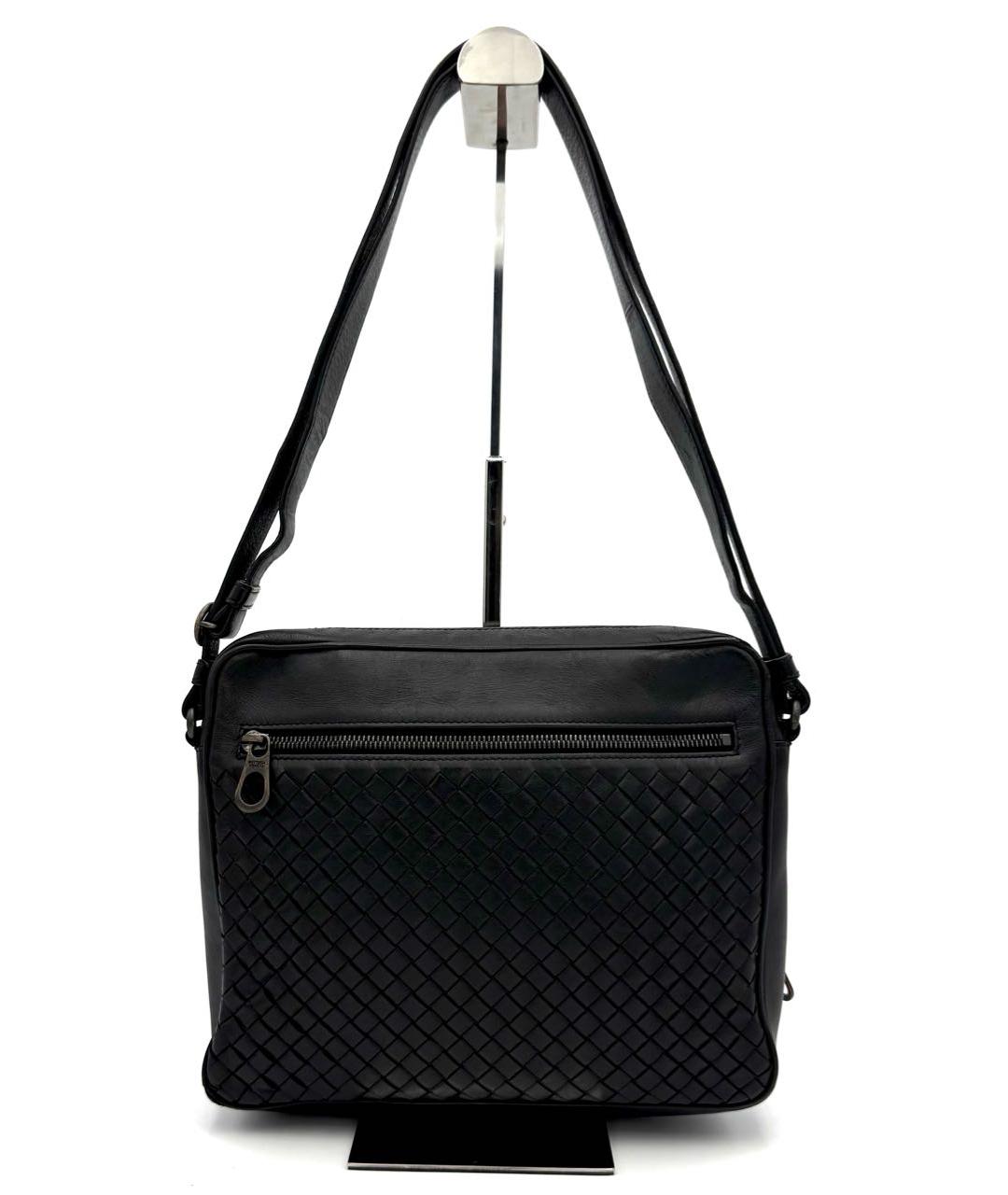 BOTTEGA VENETA Черная кожаная сумка на плечо, фото 5