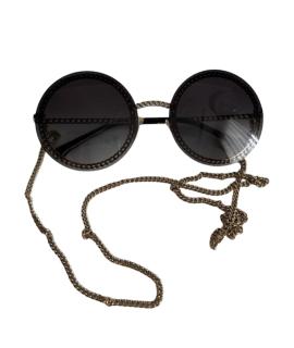 CHANEL Солнцезащитные очки
