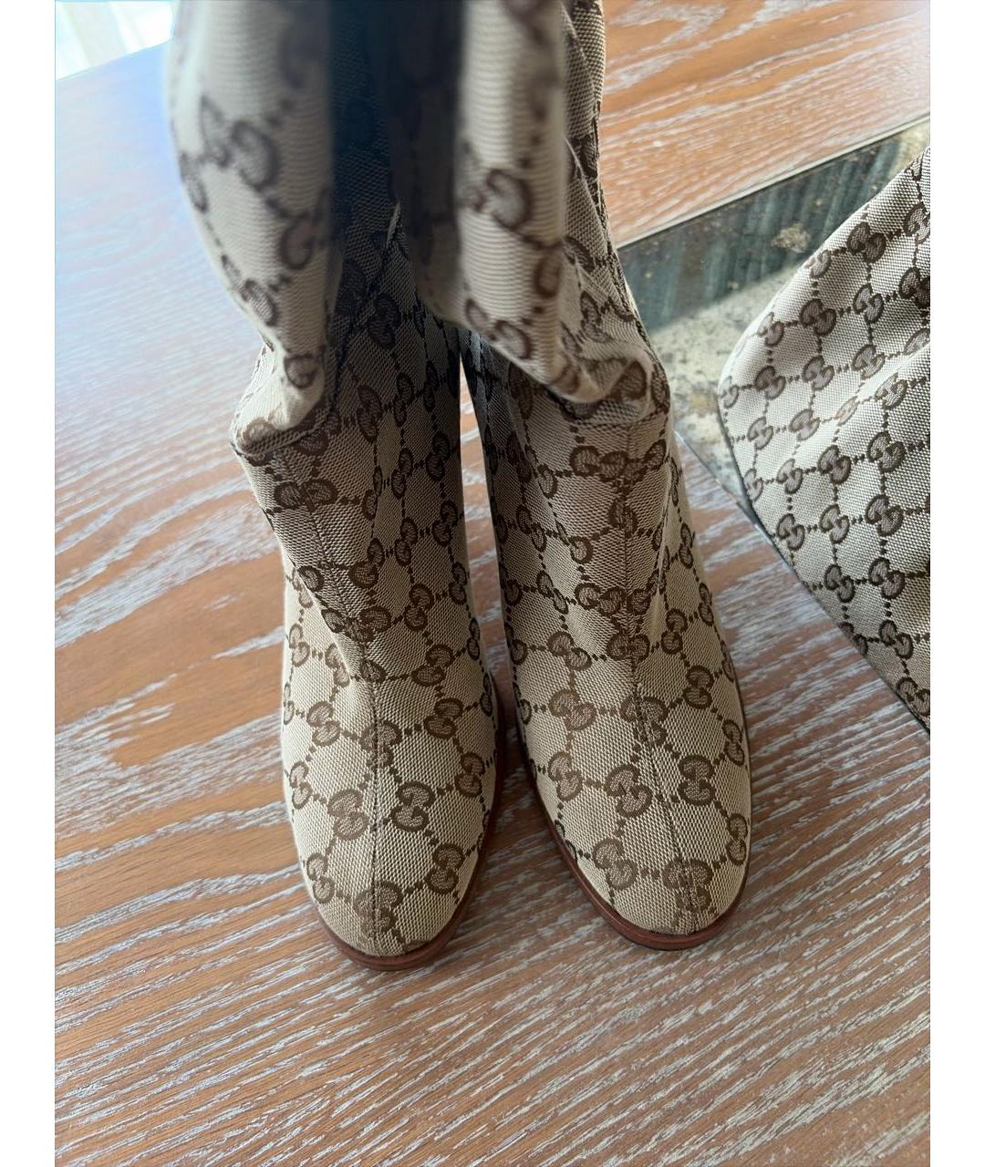 GUCCI Бежевые текстильные ботфорты, фото 2