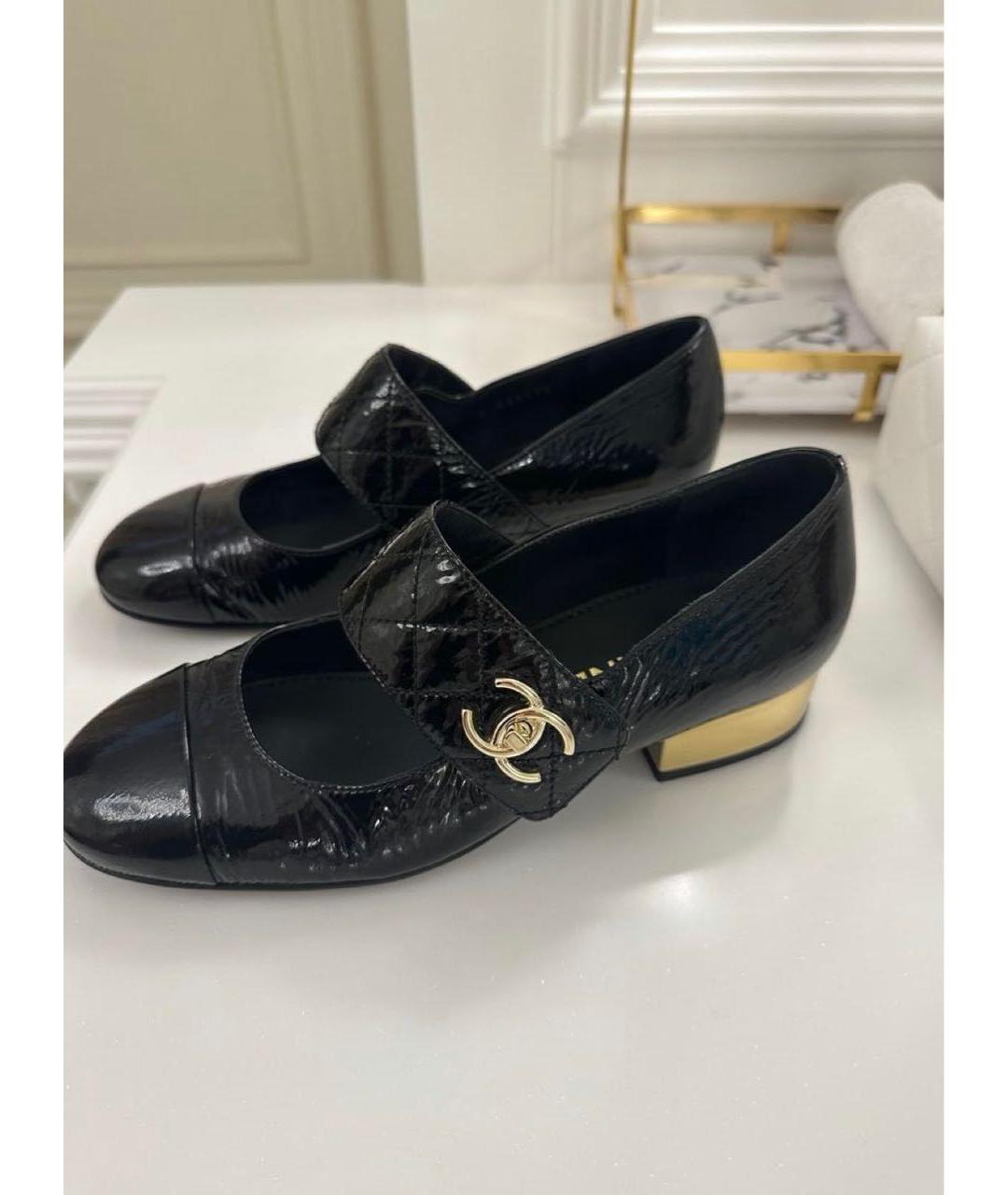 CHANEL Черные туфли из лакированной кожи, фото 5