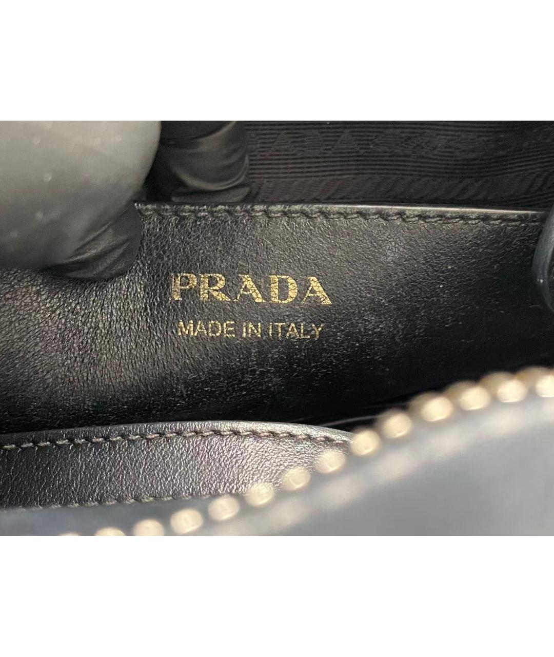 PRADA Черная кожаная сумка с короткими ручками, фото 4