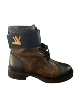 LOUIS VUITTON Ботинки