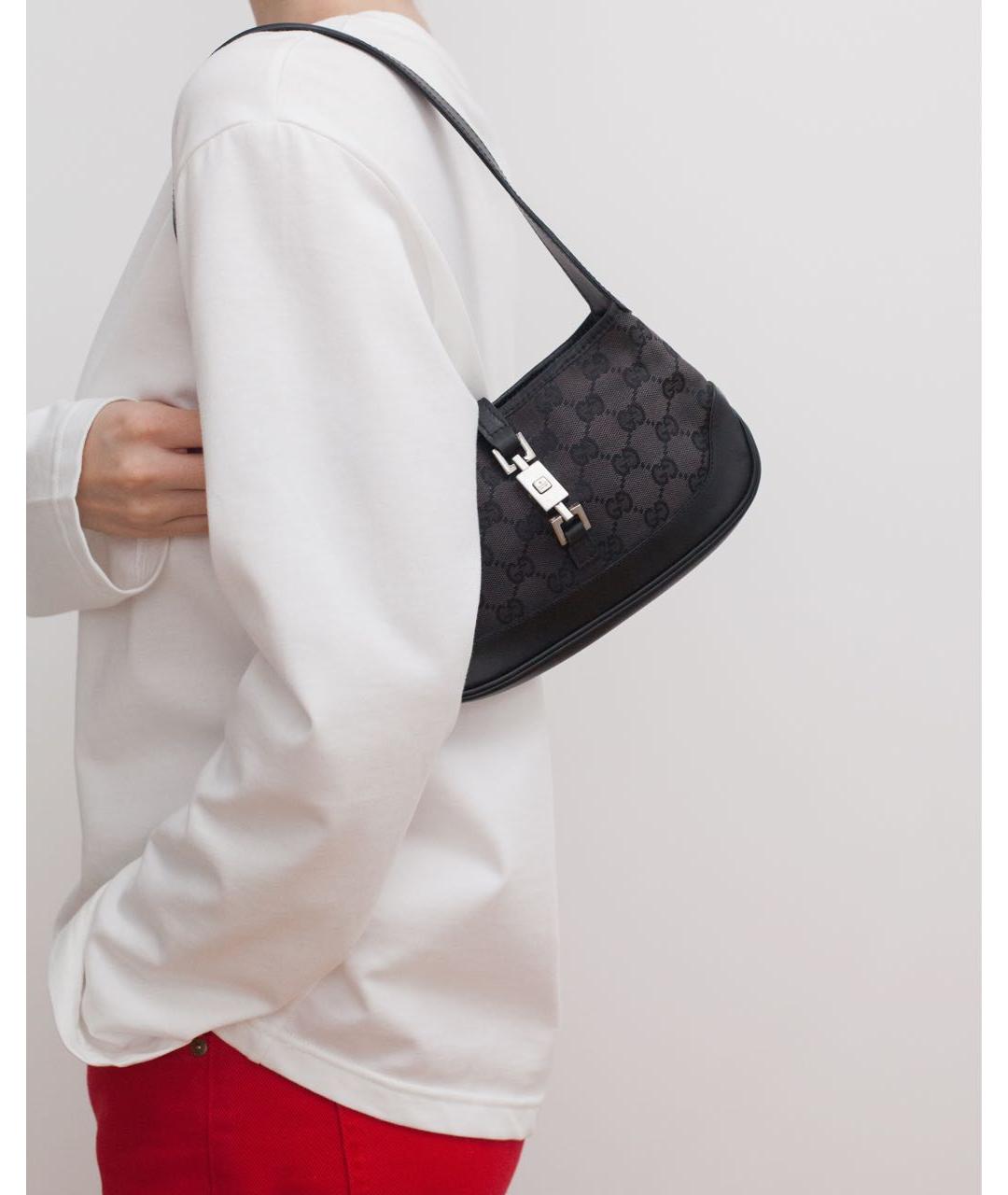 GUCCI Черная сумка с короткими ручками из канвы, фото 2