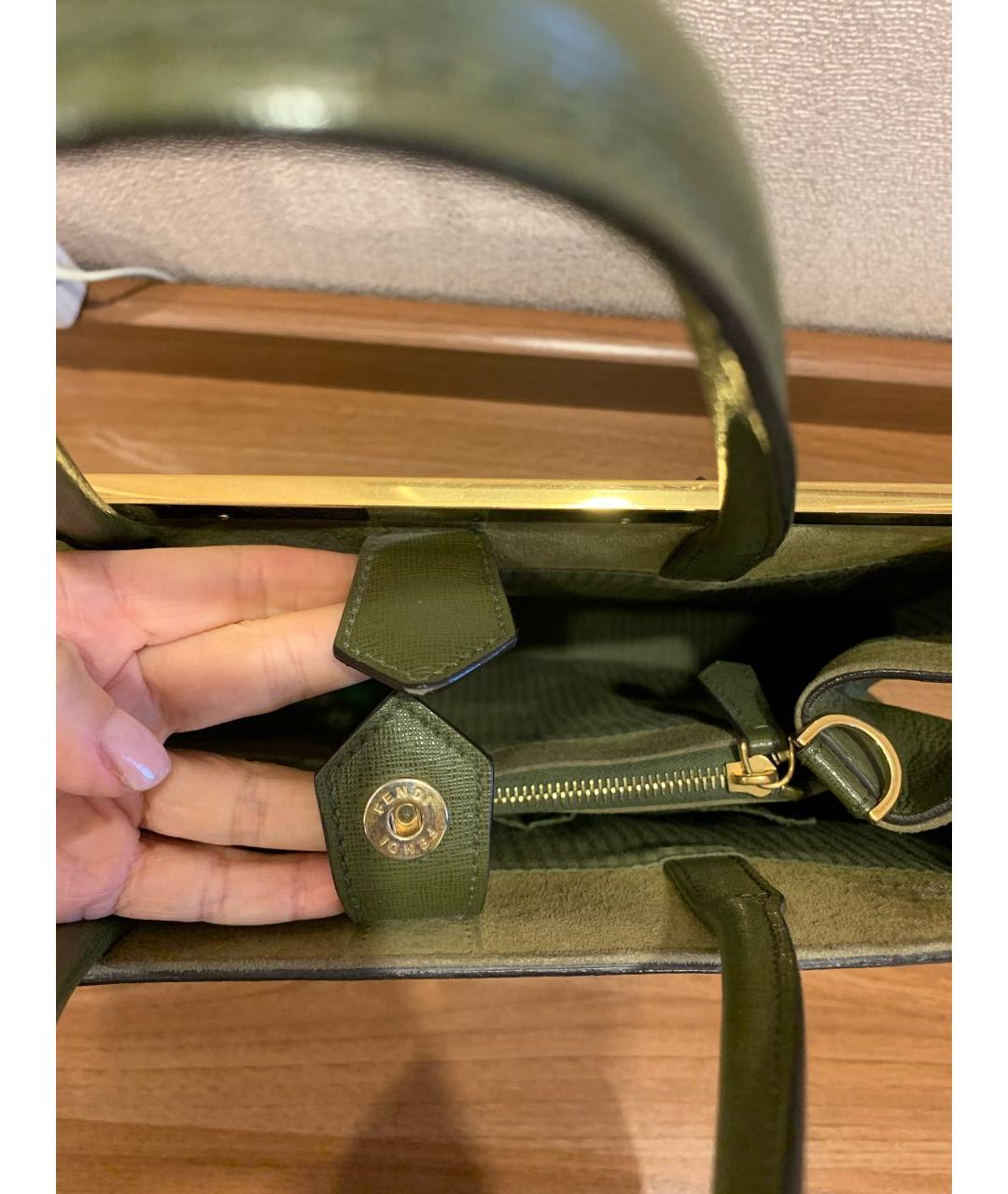 FENDI Зеленая кожаная сумка тоут, фото 4