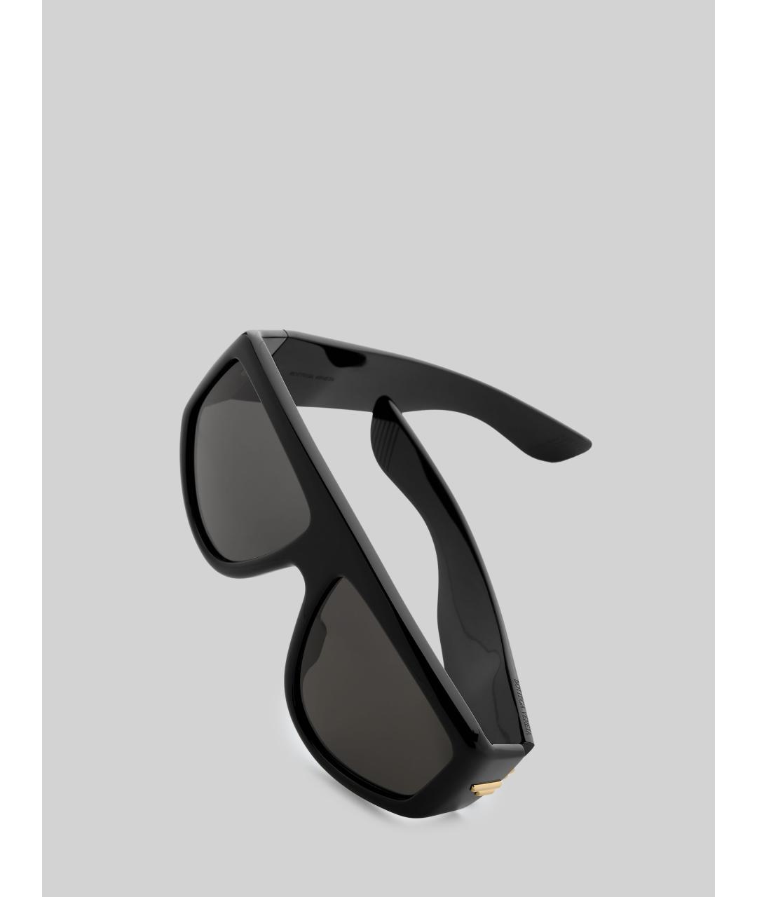 BOTTEGA VENETA Черные пластиковые солнцезащитные очки, фото 2