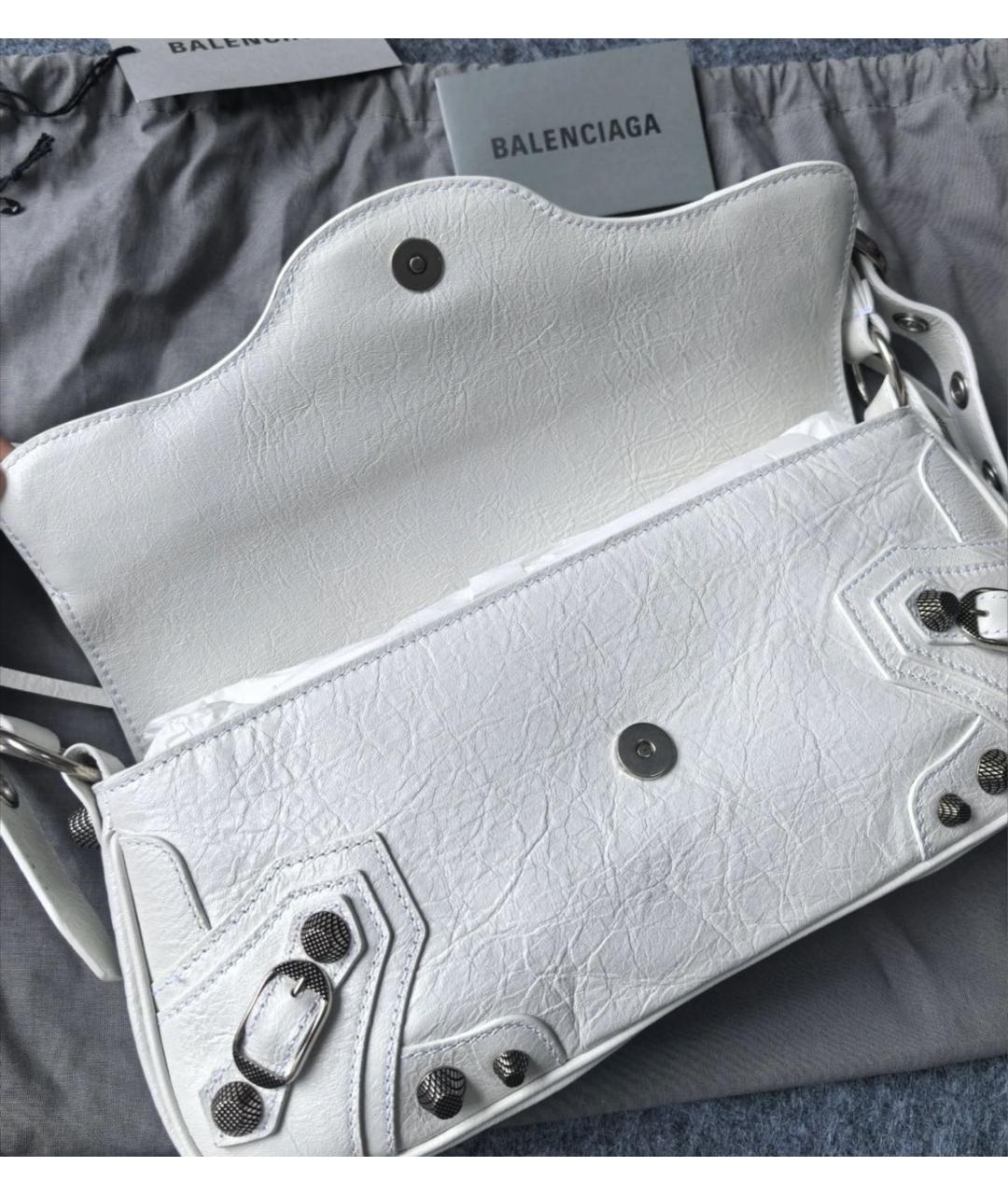 BALENCIAGA Белая кожаная сумка через плечо, фото 6