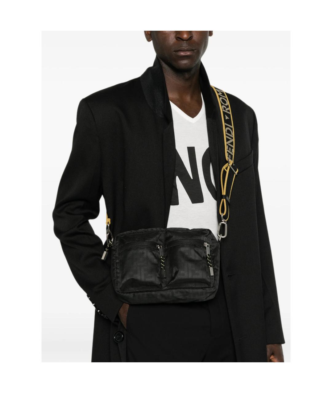 FENDI Черная нейлоновая сумка на плечо, фото 3