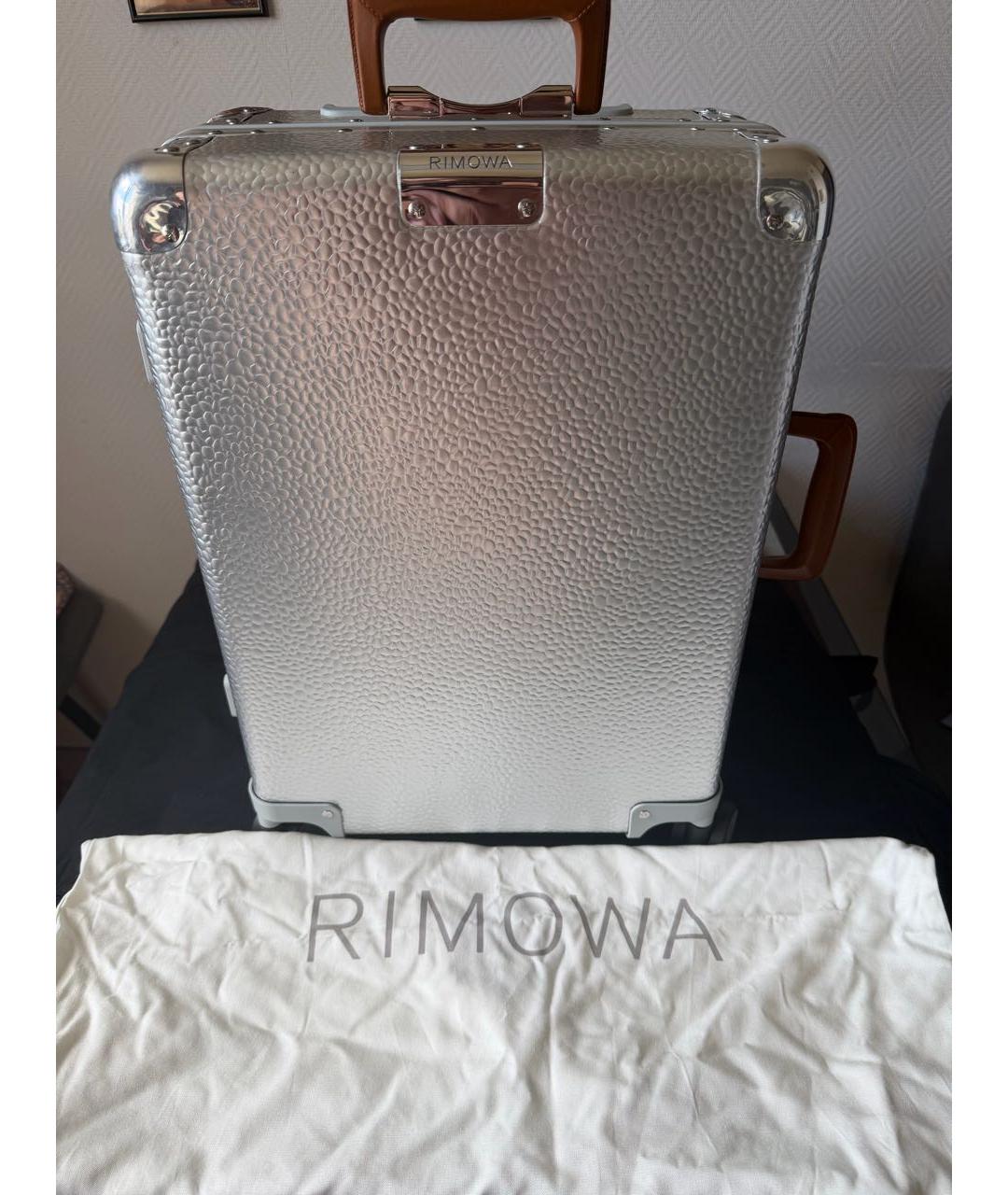 Rimowa Серебряный кожаный чемодан, фото 9