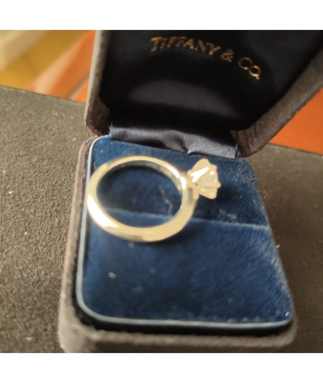TIFFANY&CO Белое платиновое кольцо, фото 4