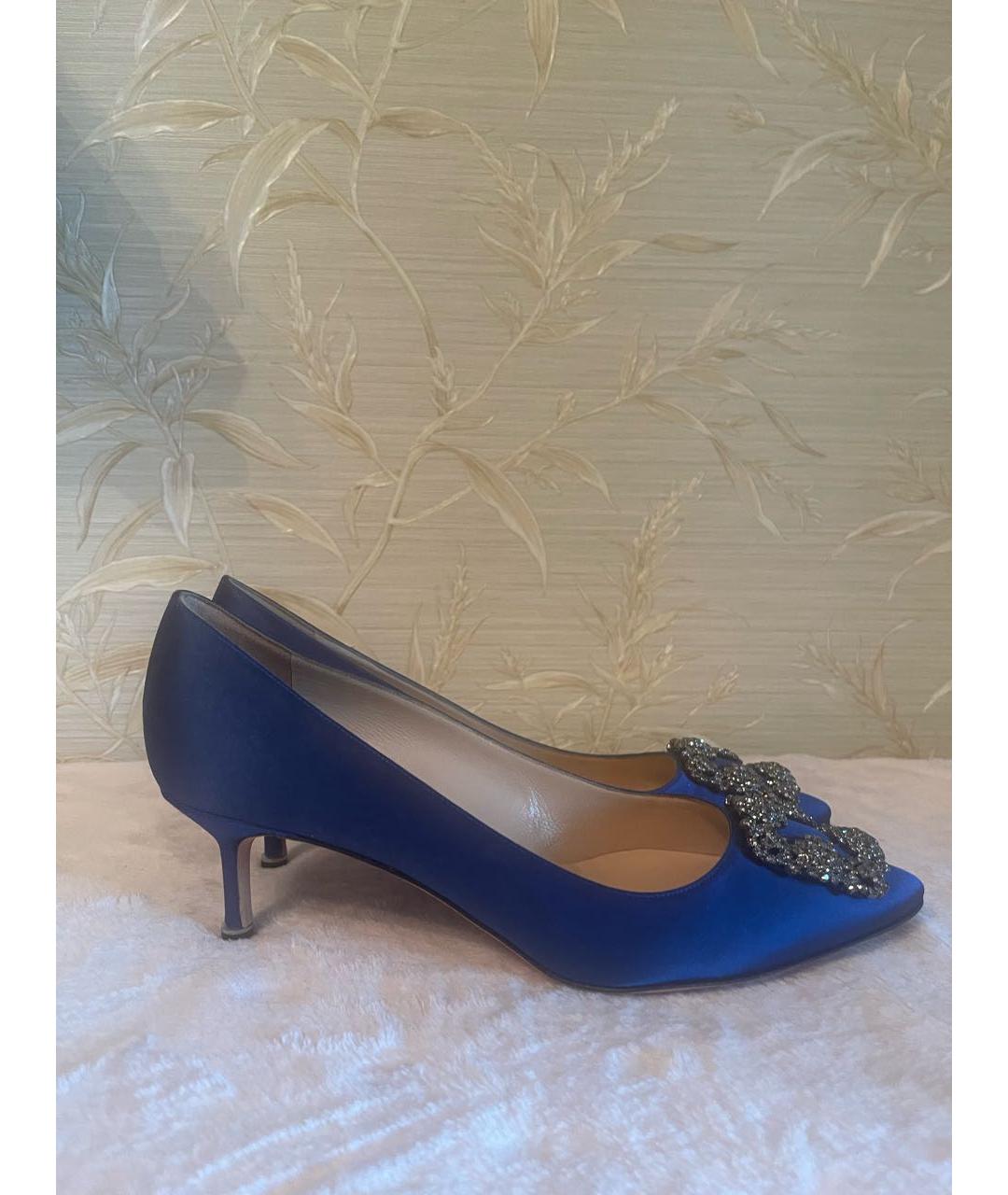 MANOLO BLAHNIK Синие текстильные лодочки на низком каблуке, фото 7