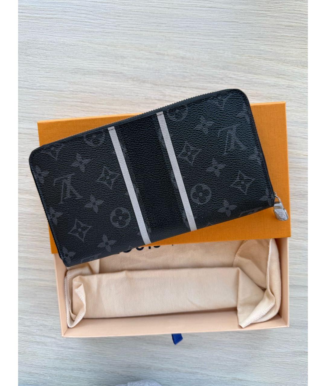 LOUIS VUITTON Черный кошелек из лакированной кожи, фото 2