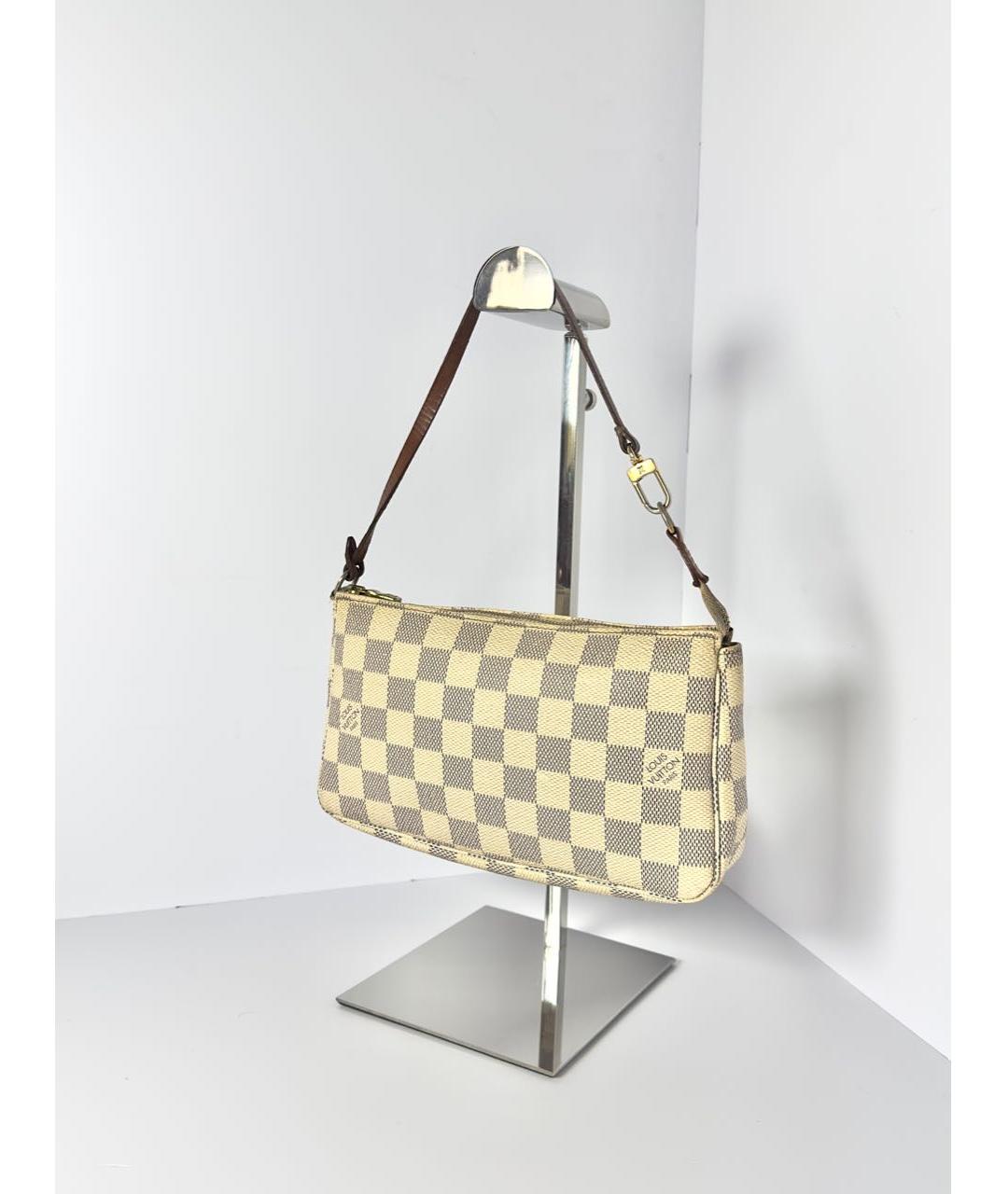 LOUIS VUITTON Белая сумка с короткими ручками из канвы, фото 4