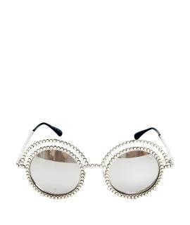 CHANEL Солнцезащитные очки