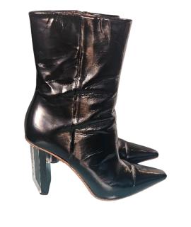 VETEMENTS Ботильоны