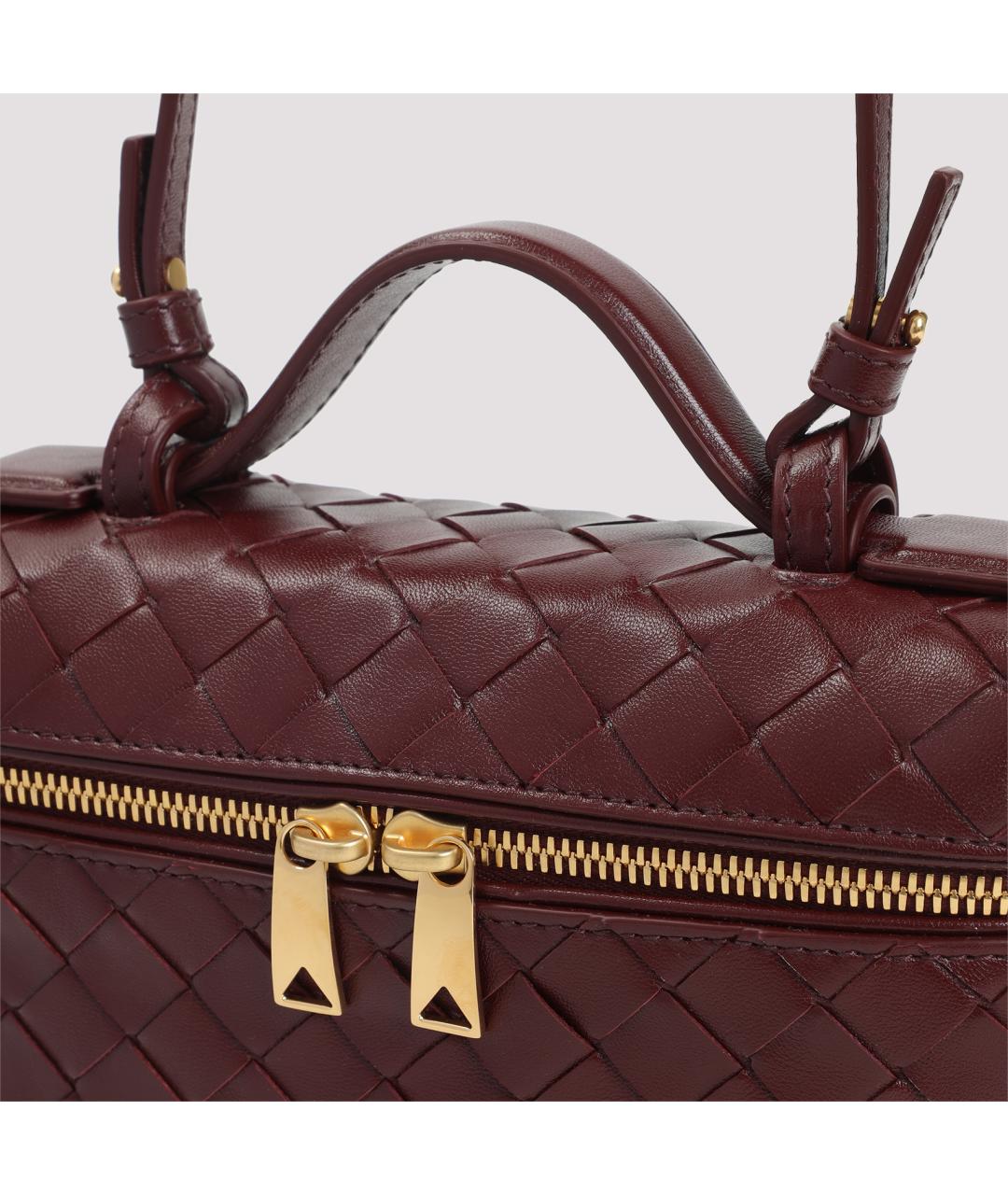 BOTTEGA VENETA Бордовая кожаная сумка с короткими ручками, фото 3