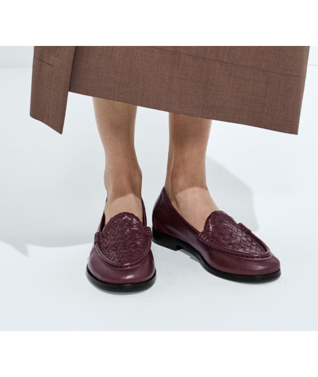 BOTTEGA VENETA Бордовые кожаные лоферы, фото 2