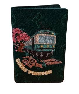 LOUIS VUITTON Кардхолдер