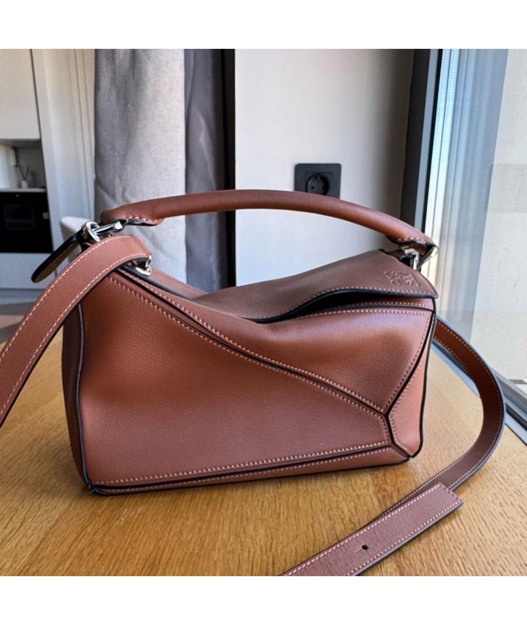 LOEWE Коричневая кожаная сумка через плечо, фото 5
