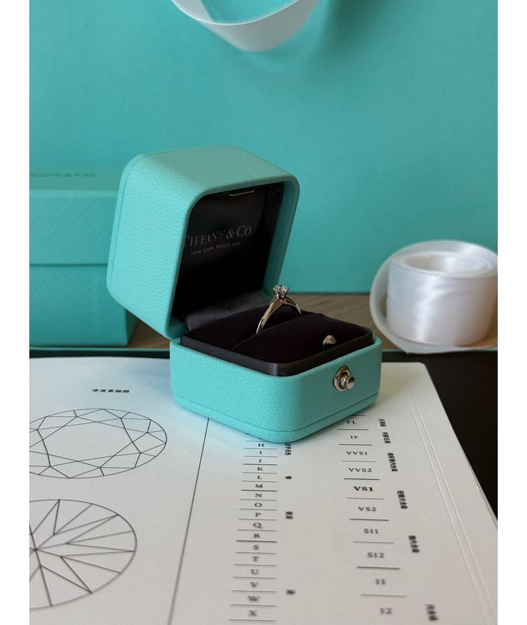 TIFFANY&CO Белое платиновое кольцо, фото 4