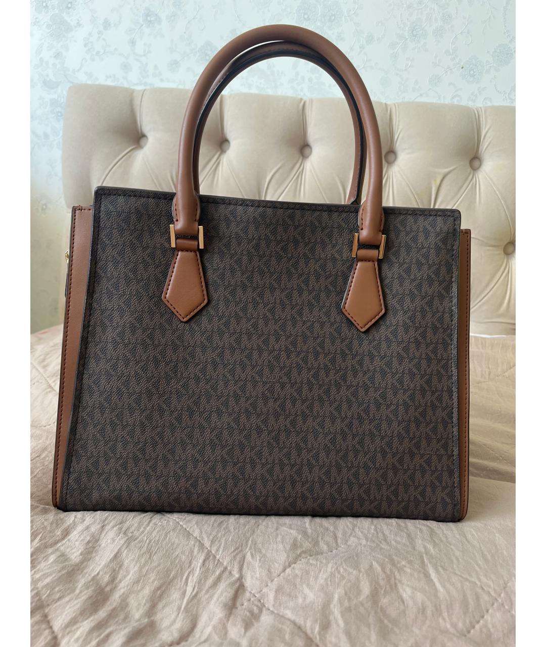 MICHAEL KORS Коричневая сумка через плечо из канвы, фото 3