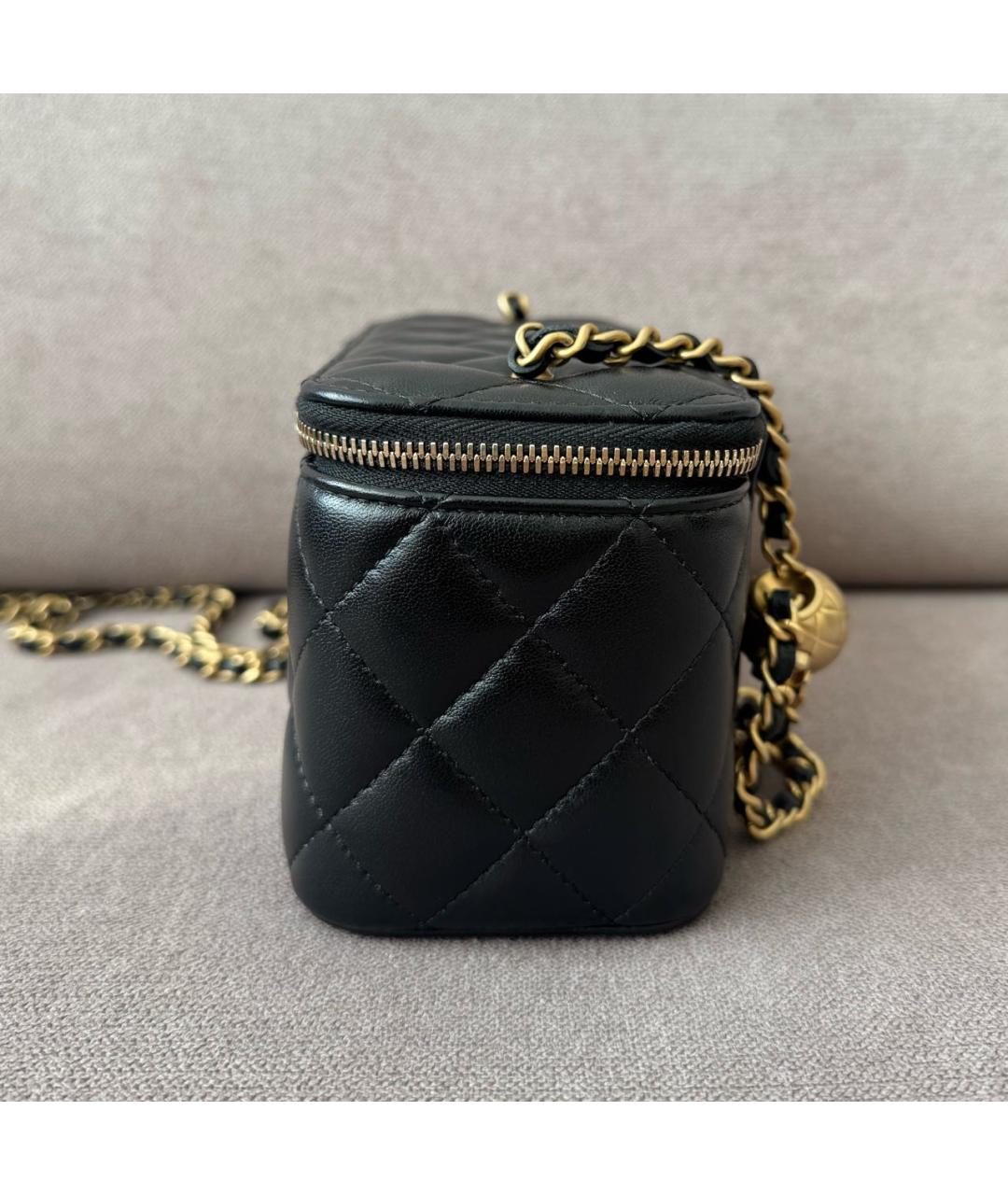 CHANEL Черная кожаная сумка через плечо, фото 4