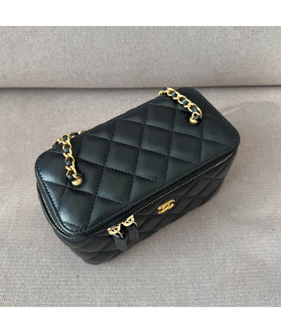 CHANEL Черная кожаная сумка через плечо, фото 6