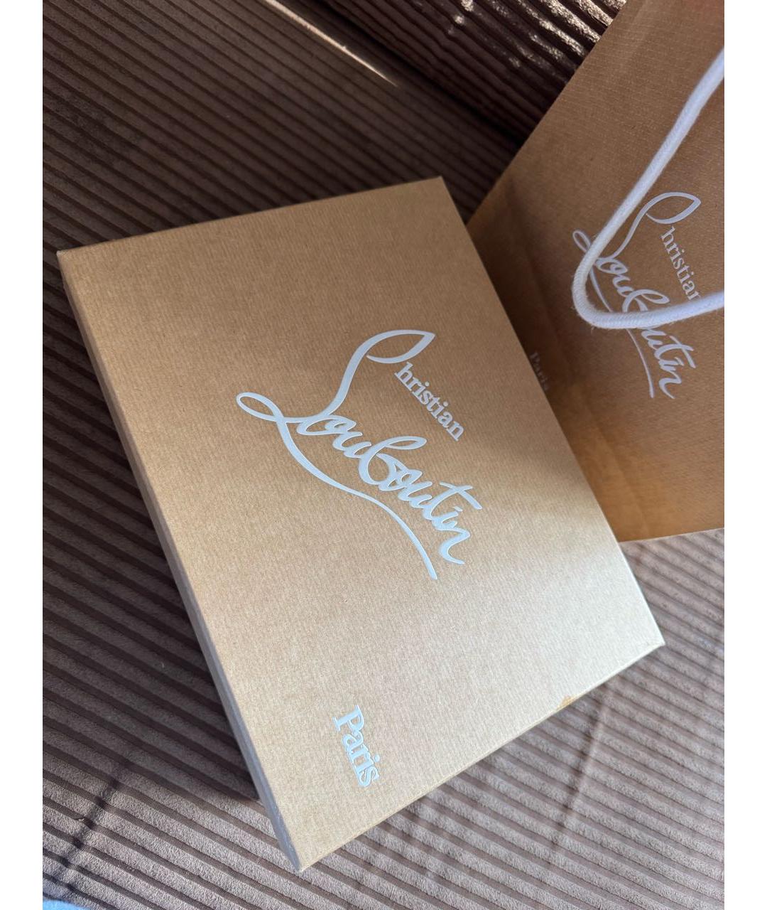 CHRISTIAN LOUBOUTIN Бежевые туфли из лакированной кожи, фото 7