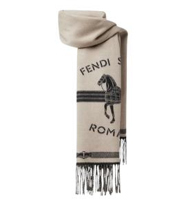 FENDI Шарф