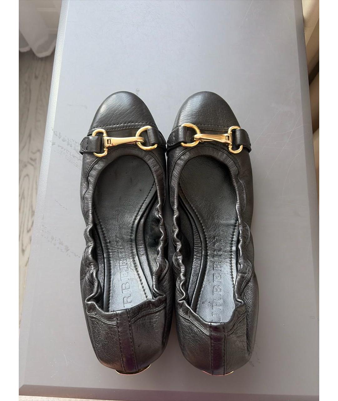 BURBERRY Черные кожаные балетки, фото 3