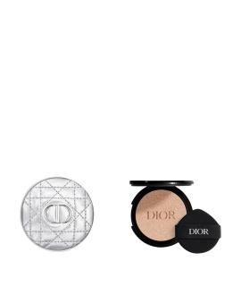 CHRISTIAN DIOR Тональное средство