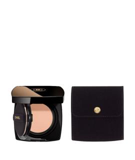 CHANEL Тональное средство