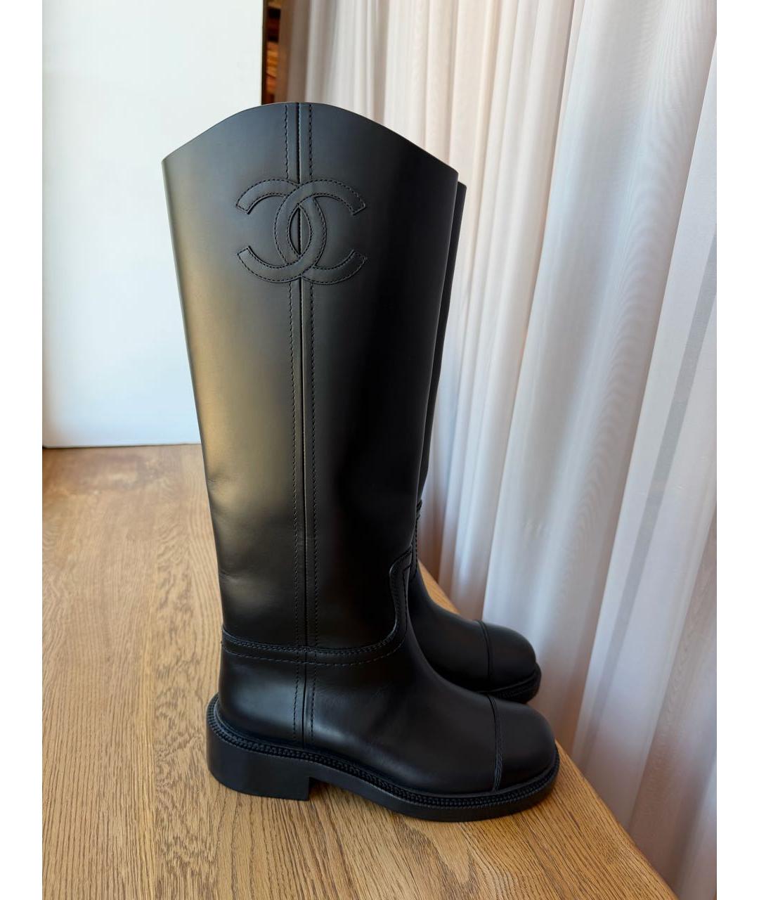 CHANEL Черные кожаные сапоги, фото 5
