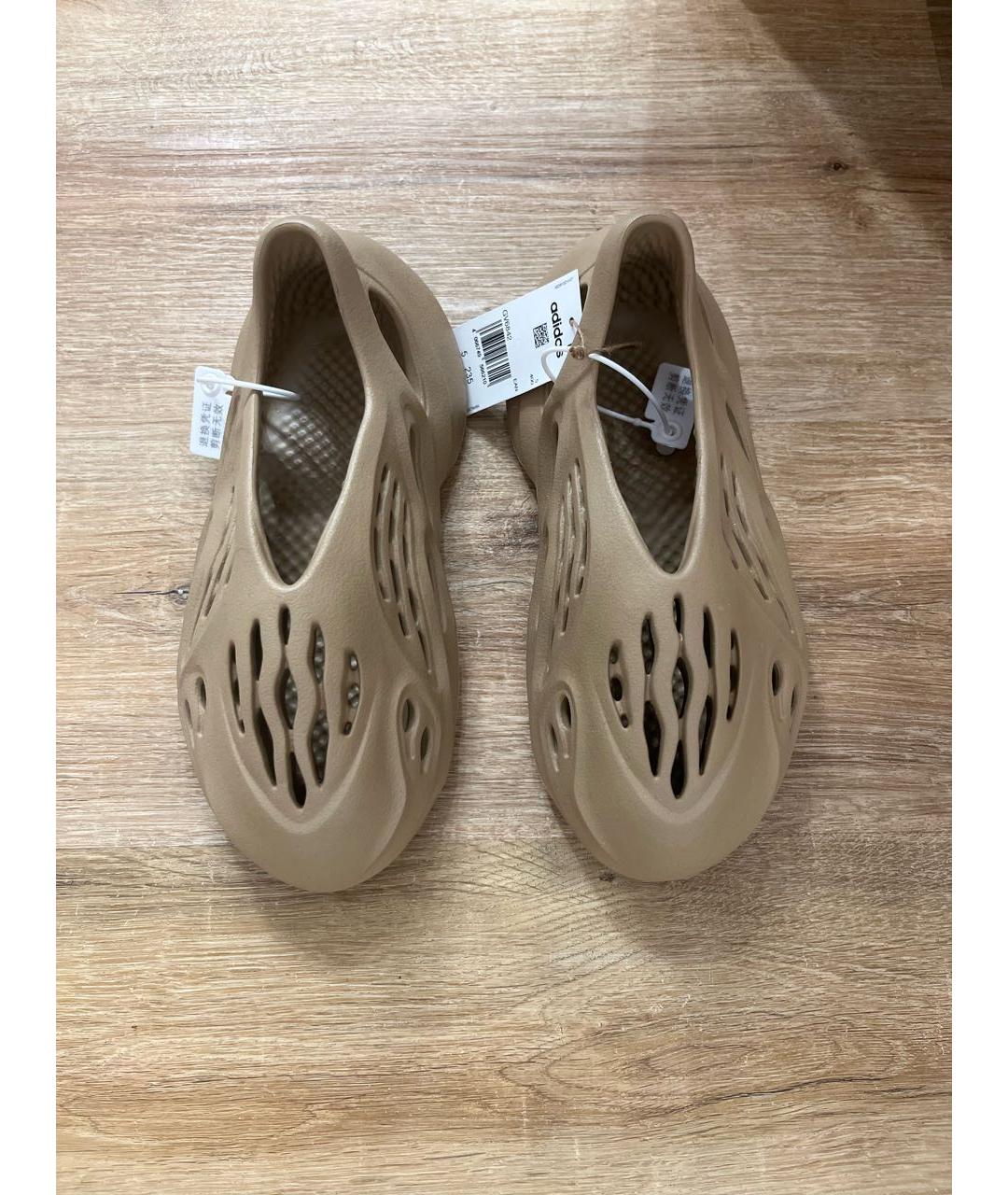 ADIDAS YEEZY Бежевые кроссовки, фото 2