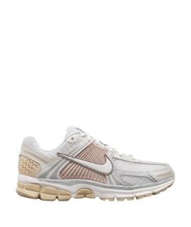 NIKE Низкие кроссовки / кеды