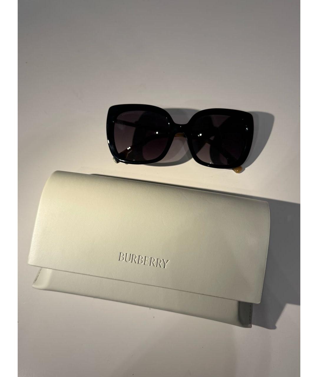 BURBERRY Черные пластиковые солнцезащитные очки, фото 3