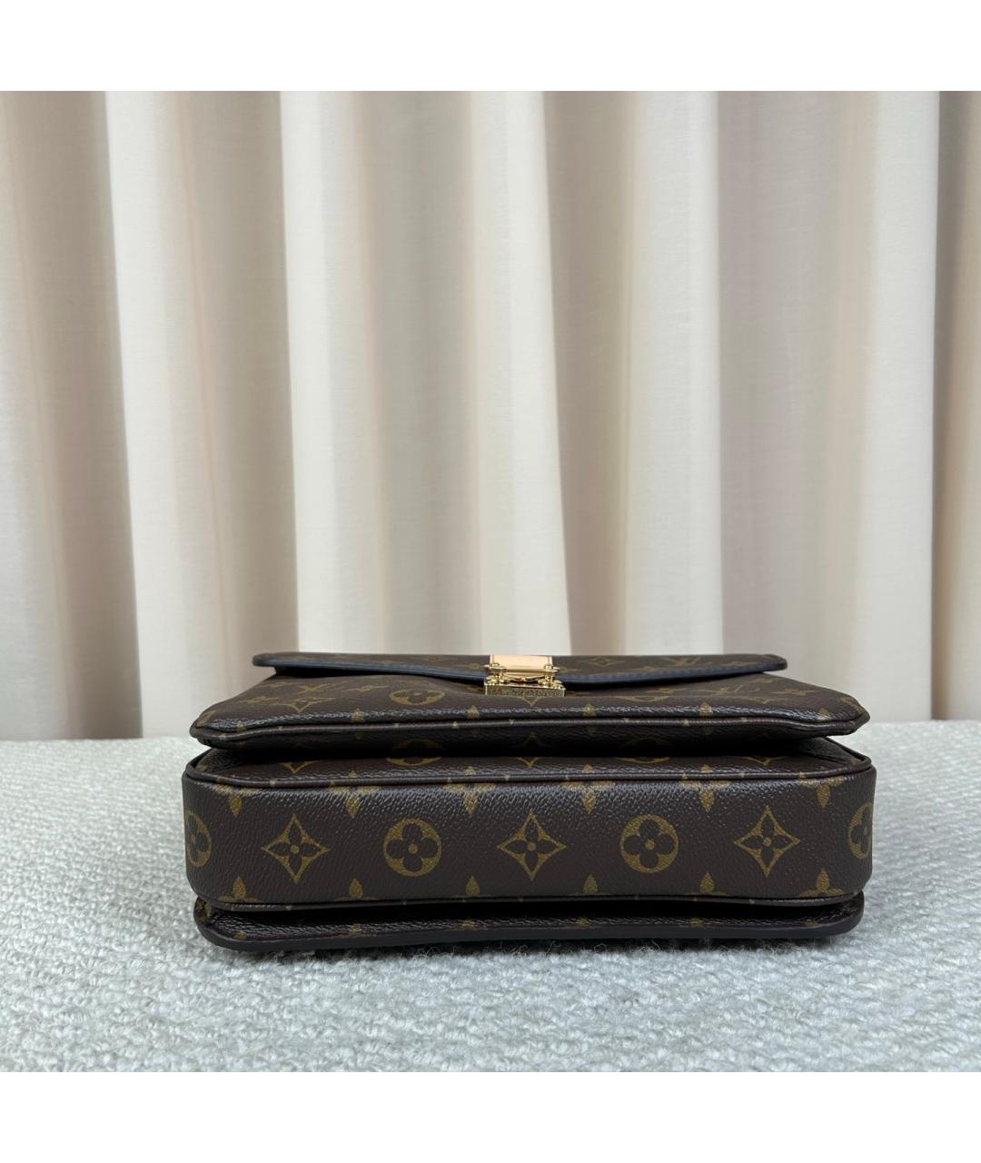 LOUIS VUITTON Коричневая сумка через плечо из канвы, фото 6