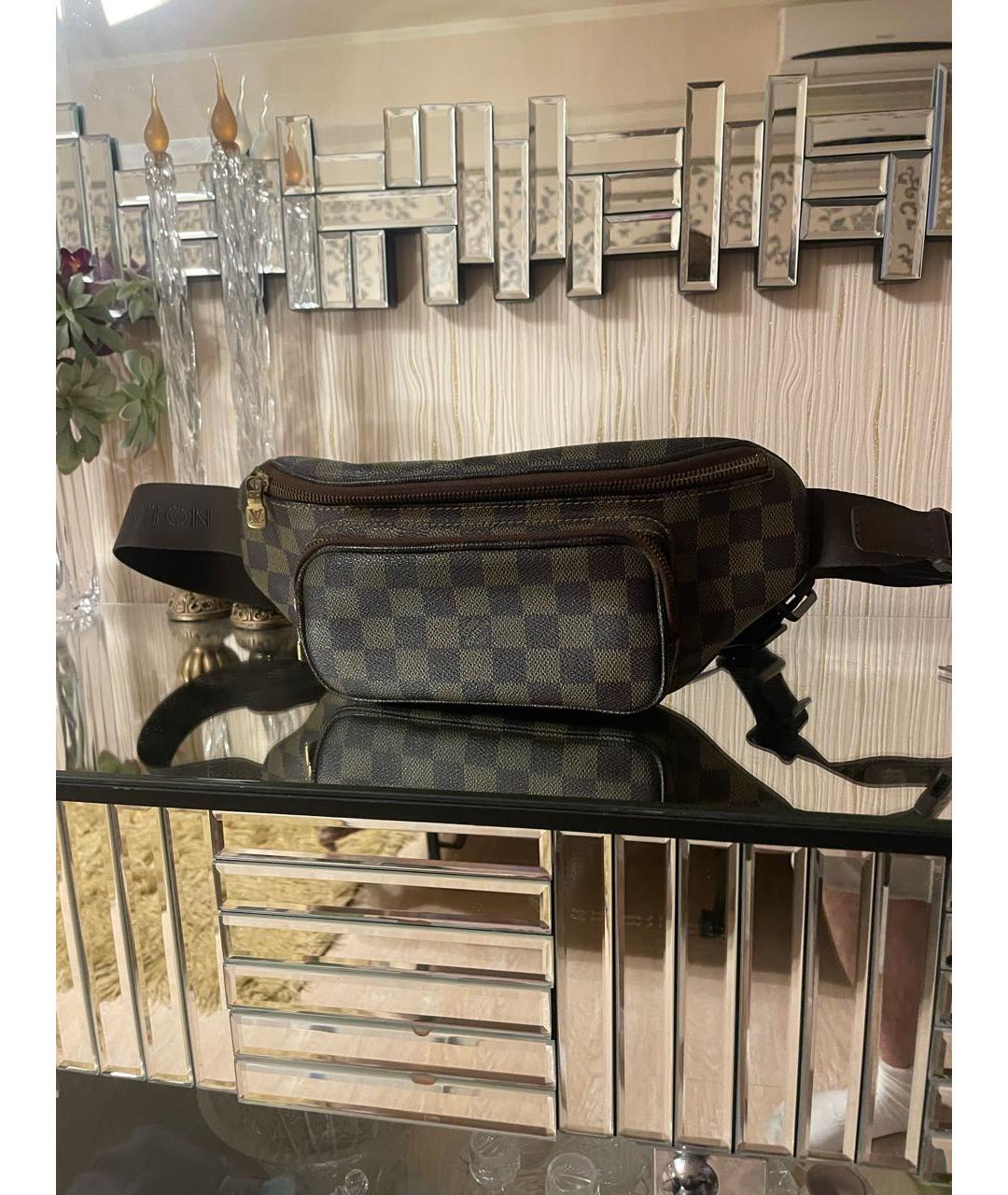 LOUIS VUITTON Коричневая поясная сумка из канвы, фото 9