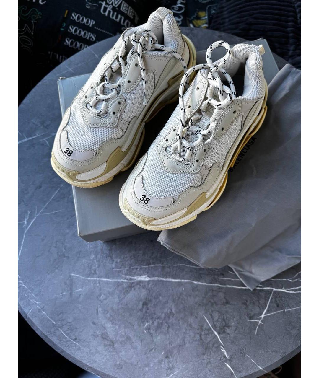 BALENCIAGA Белые текстильные кроссовки, фото 3