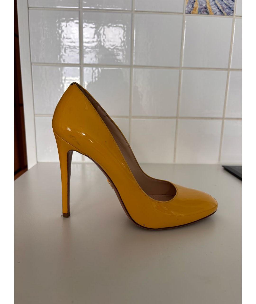 PRADA Желтые туфли из лакированной кожи, фото 5