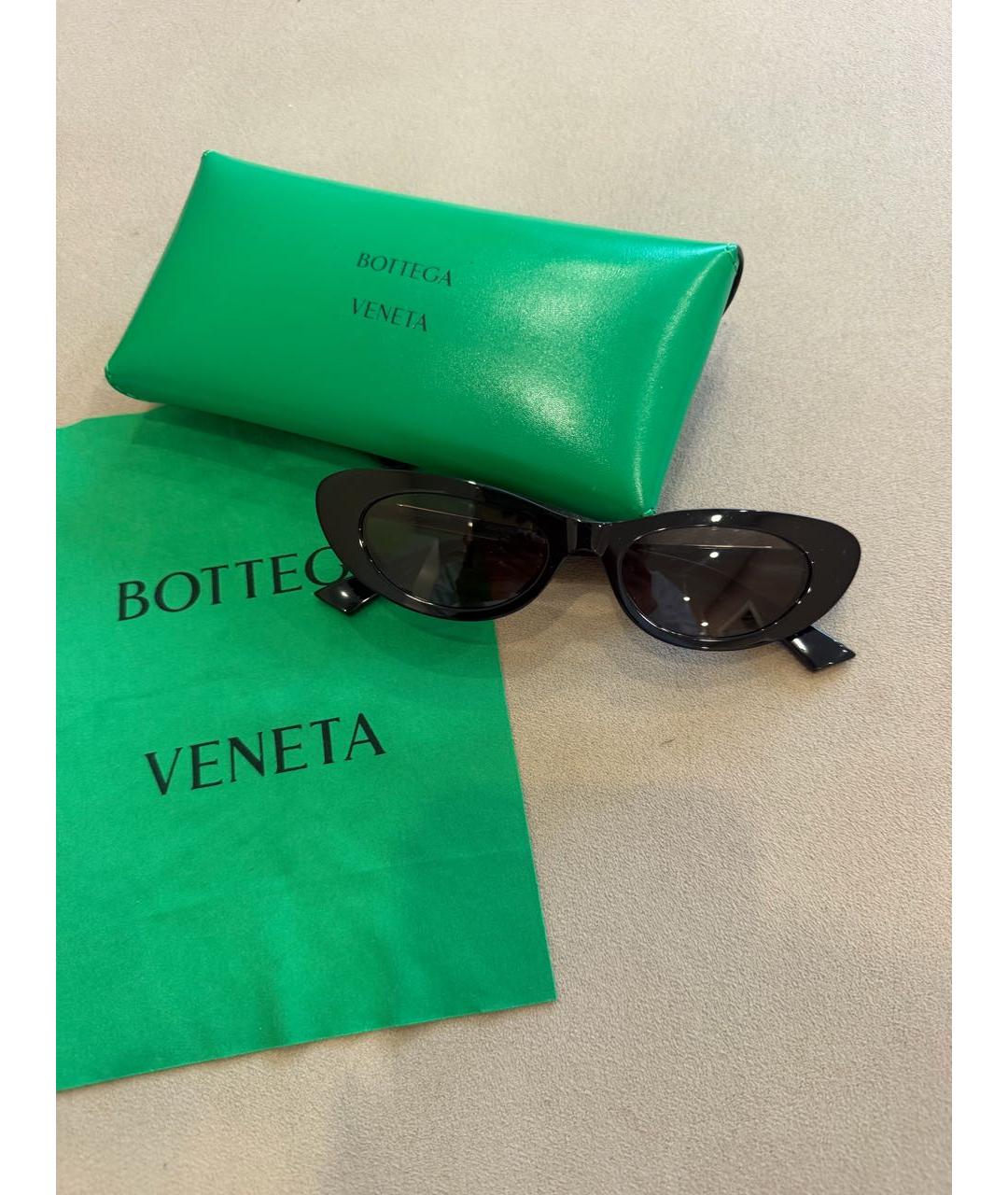 BOTTEGA VENETA Черные пластиковые солнцезащитные очки, фото 4