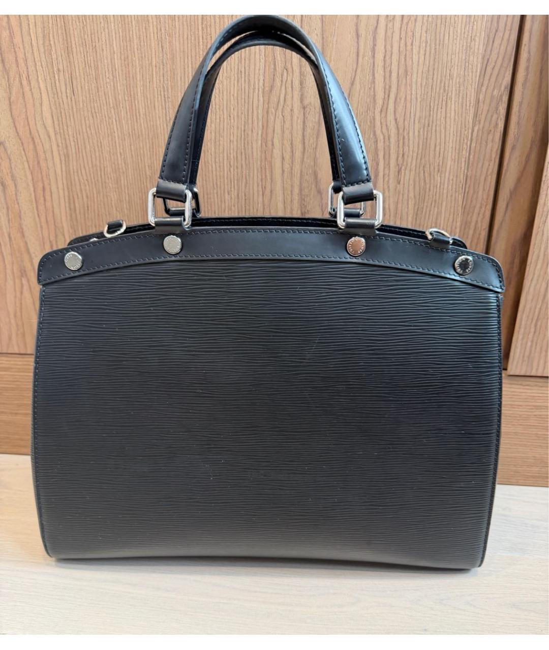 LOUIS VUITTON Черная кожаная сумка с короткими ручками, фото 2
