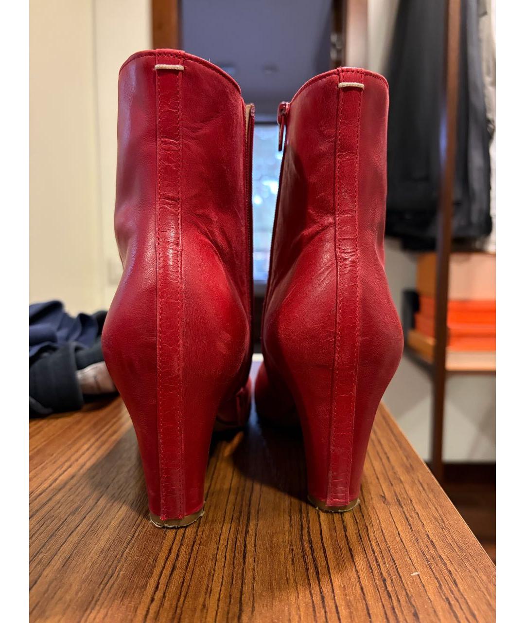 MAISON MARGIELA Красные кожаные ботинки, фото 4