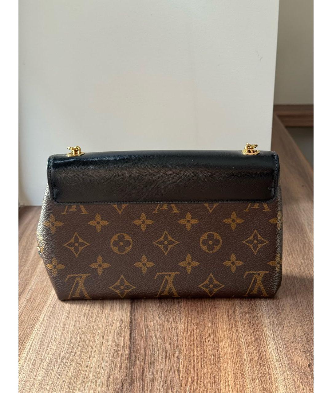LOUIS VUITTON Коричневая кожаная сумка через плечо, фото 4
