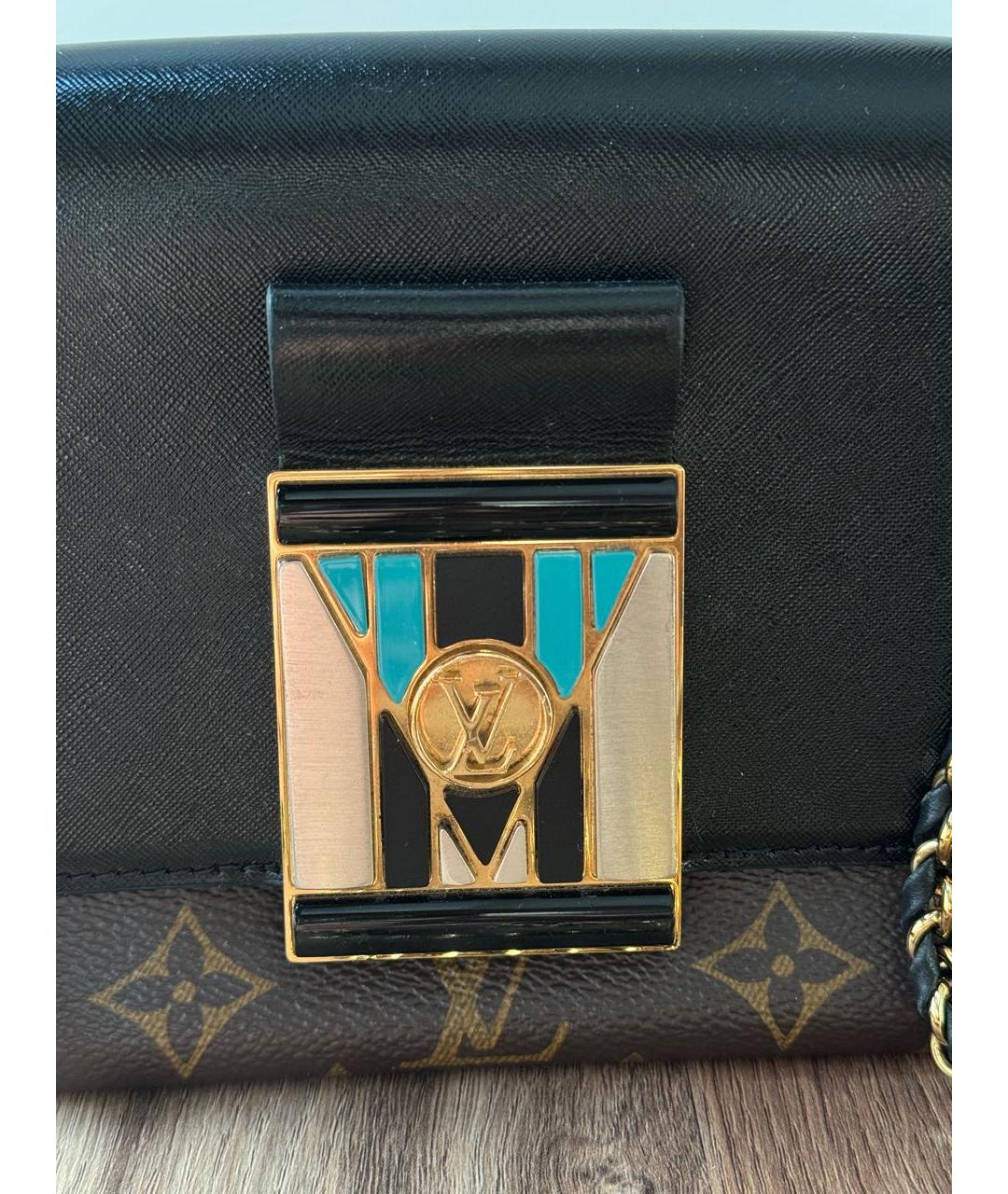 LOUIS VUITTON Коричневая кожаная сумка через плечо, фото 3