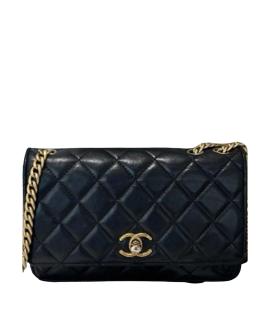 CHANEL Сумка через плечо