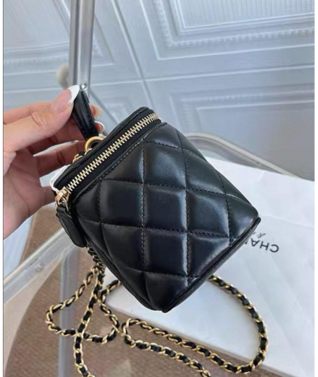 CHANEL Черная кожаная сумка с короткими ручками, фото 4