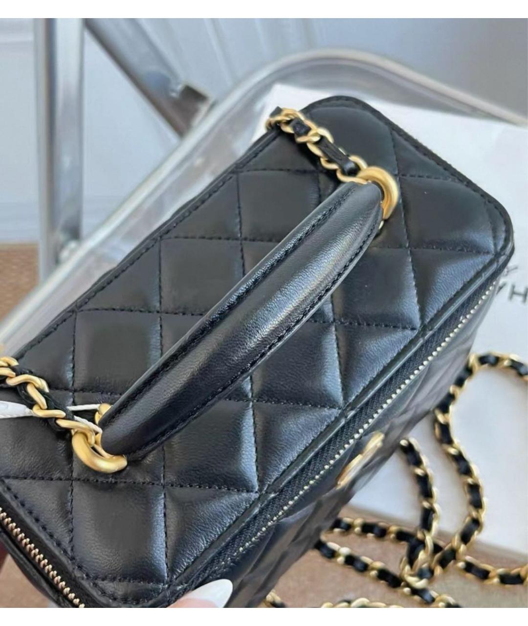 CHANEL Черная кожаная сумка с короткими ручками, фото 5