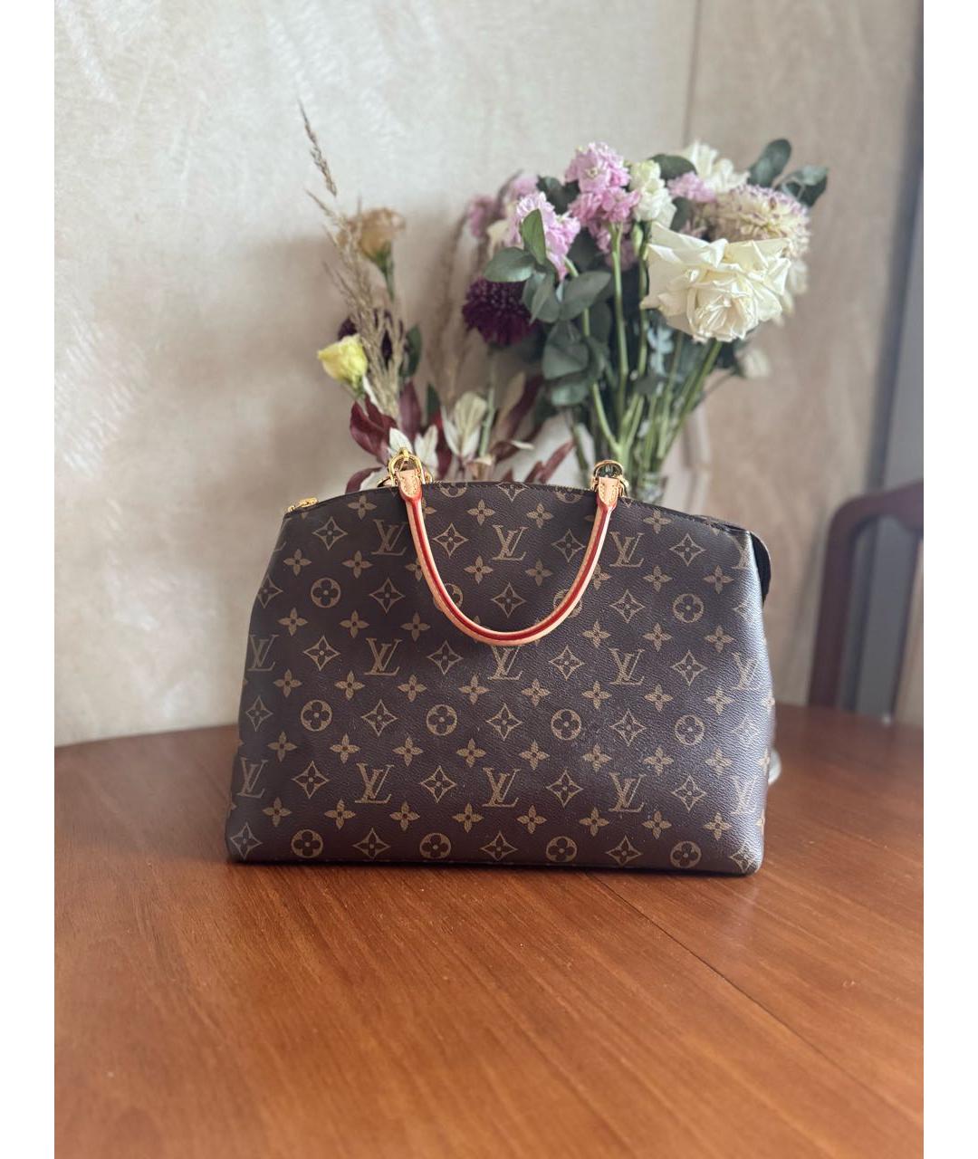 LOUIS VUITTON Коричневая сумка с короткими ручками из канвы, фото 2